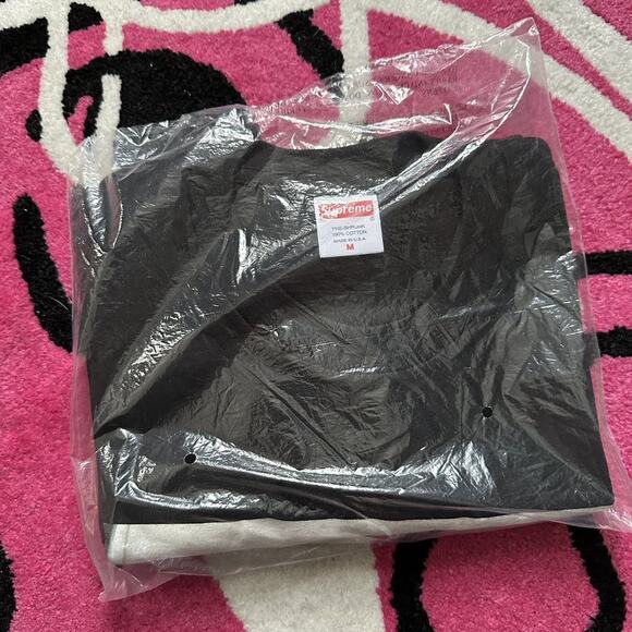 The Killer Trust Tee Supreme - Picture 3 of 3